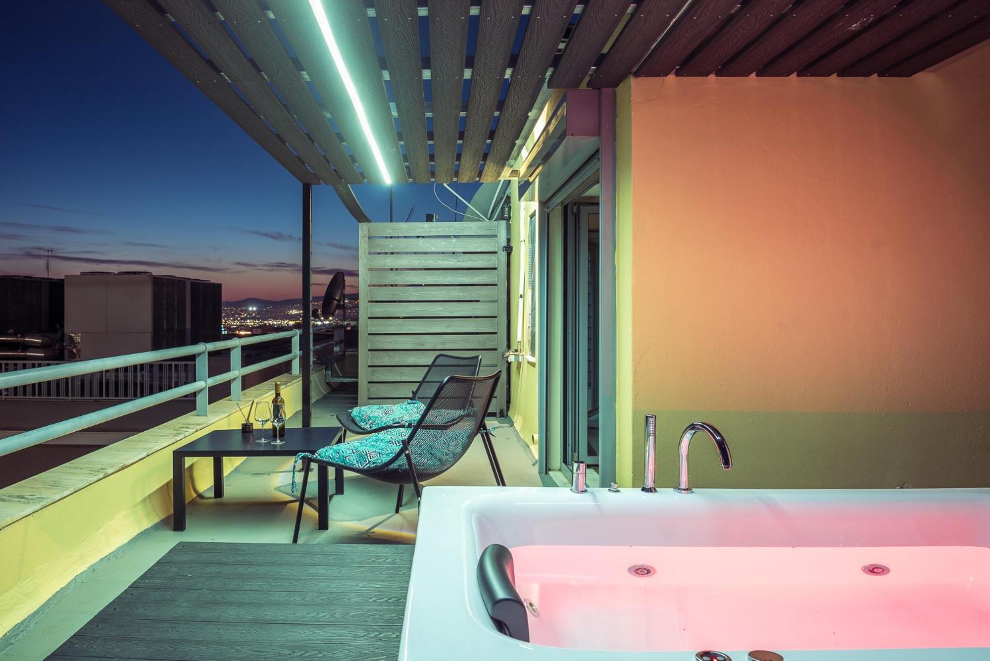 Acropolis View Mini Sky Suite & Hot Tub Atény Exteriér fotografie